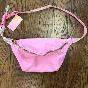 Stony clover x target Belt bag